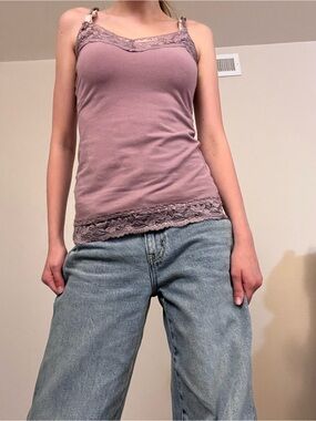 Y2K purple Charlotte Russe lace-trim camisole tank top size medium